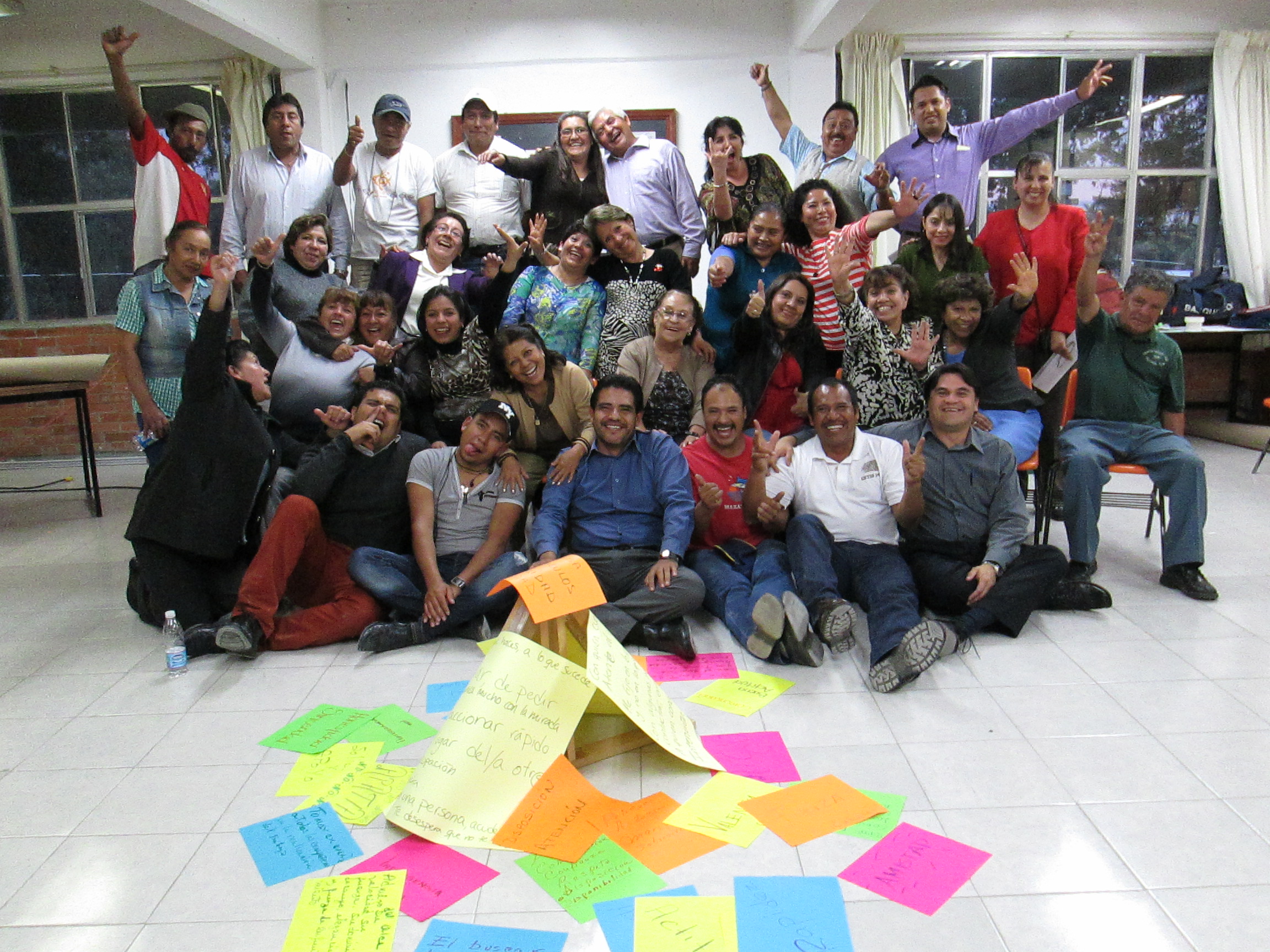 Nenemih: colaboradores de la transformación social