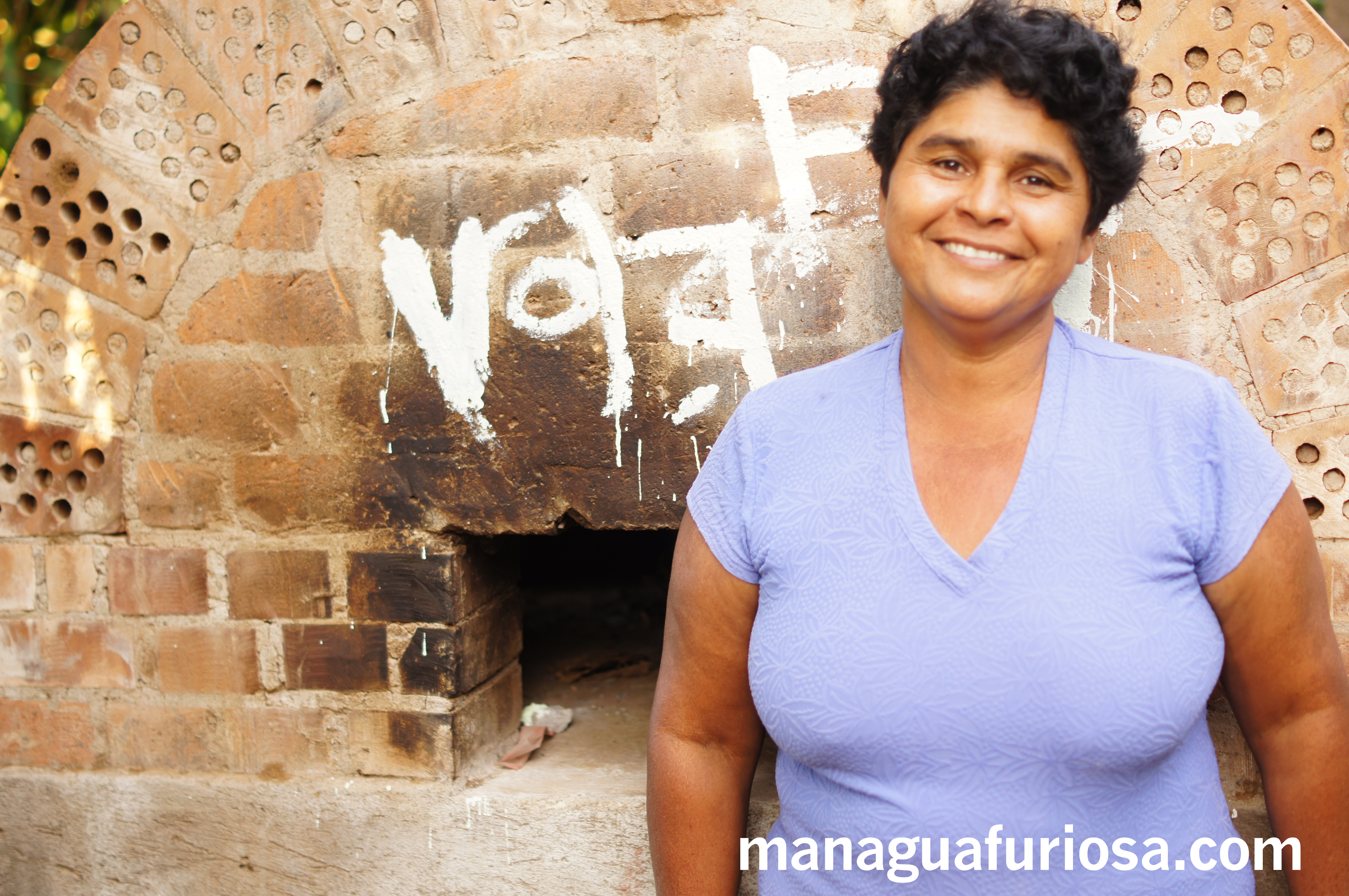 Veinti3 presenta A Cargo