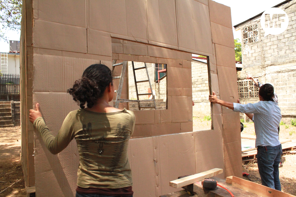 Casas experimentales de cartón