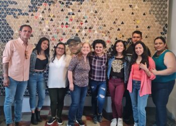 Literatureros, club de lectura para escritores emergentes de Guatemala